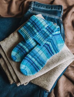 Why Kids Still Dry Socks on Fans in Monsoon (and Fail)